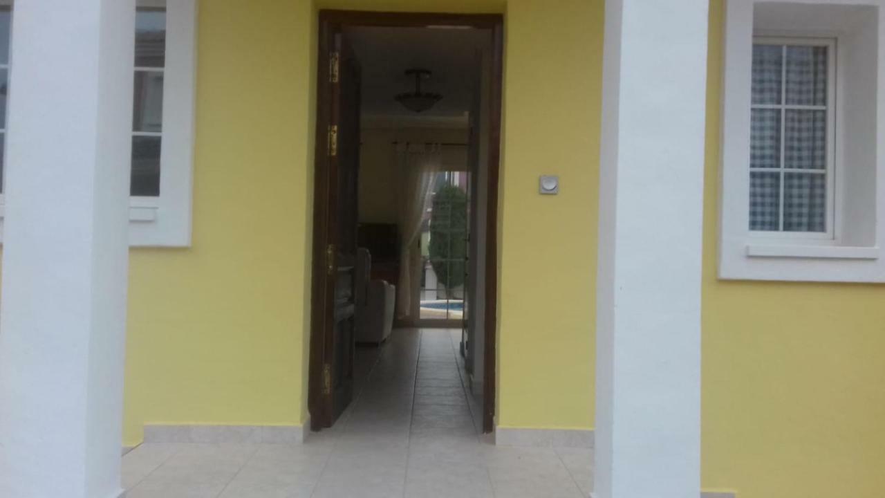 Nita Villa Altaona Golf Mosa Turquesa Banos y Mendigo Ngoại thất bức ảnh